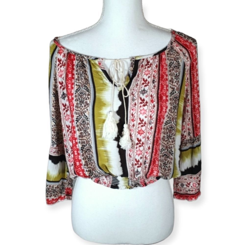 I.JOAH CROP BLACK, GREEN, & RED OFF-THE-SHOULDER TOP SZ.S EUC